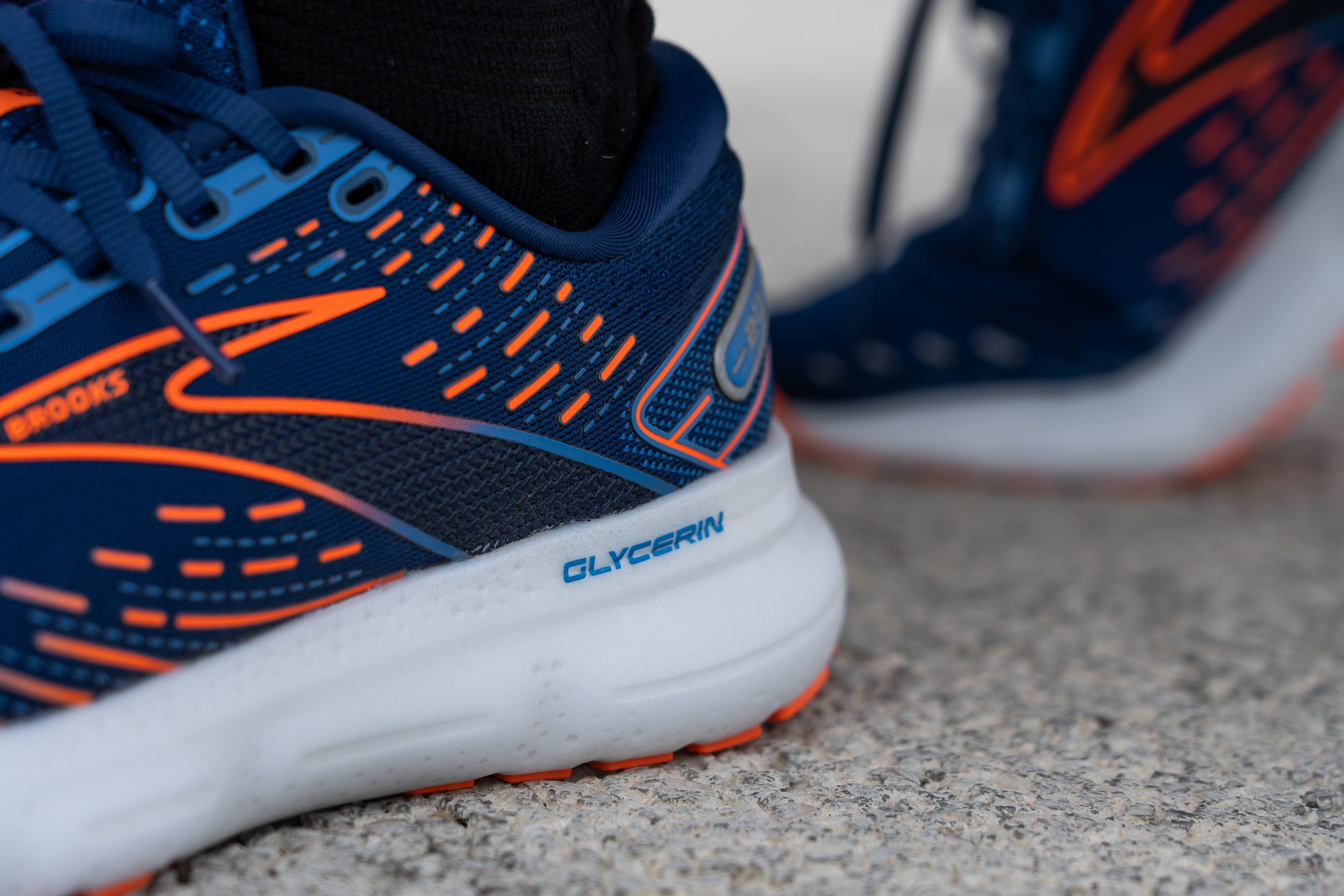 定率割引 西日本 Cut in RunRepeat | Review 20 Glycerin Brooks half: スパイク・シューズ